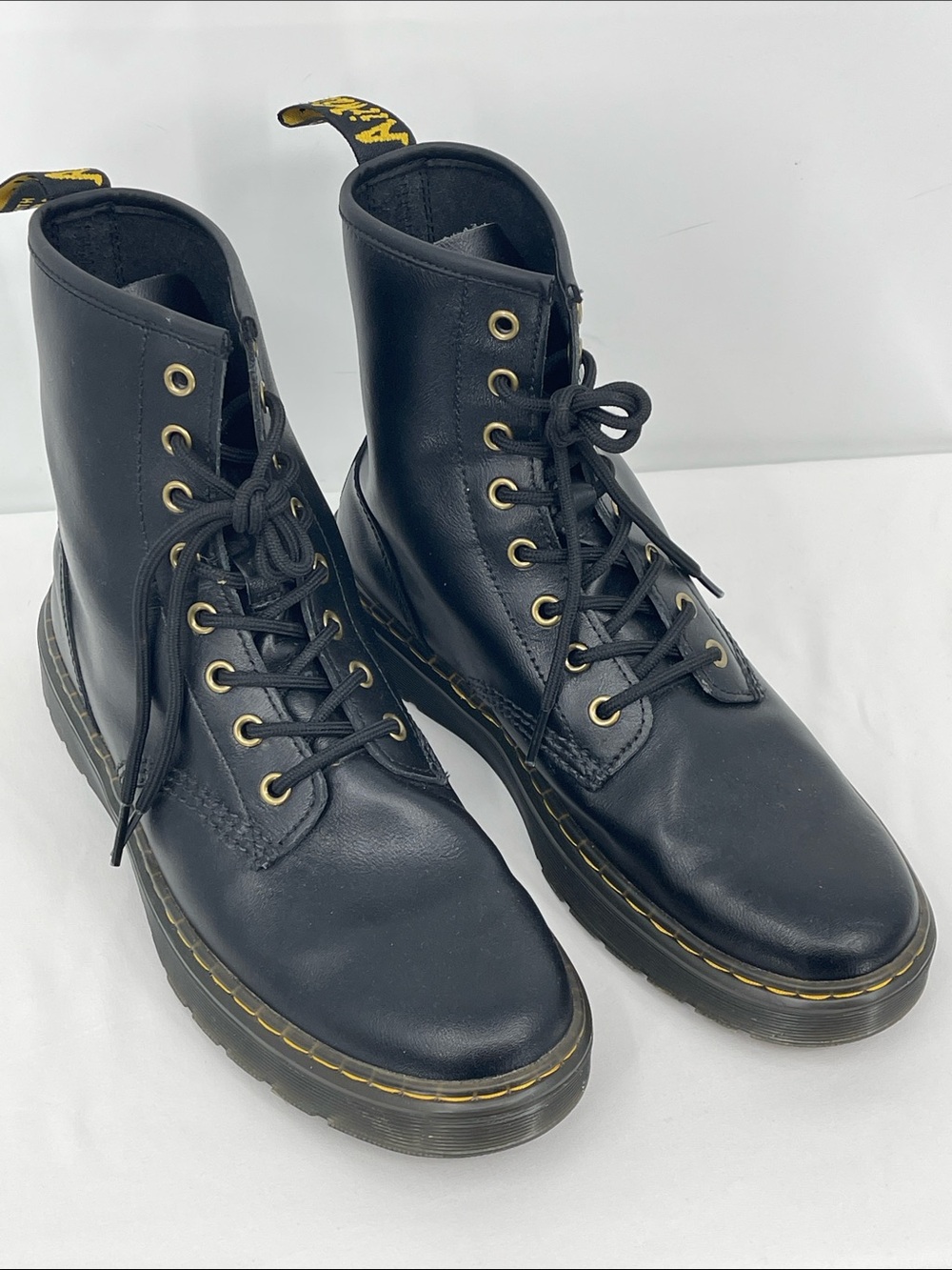 Dr. Martens ZAVALA Leather Lace-Up Combat Boots Yellow Stitching MENS 9M
10L